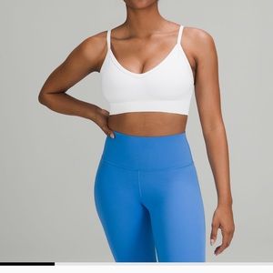 Lululemon ebb to street sports bra